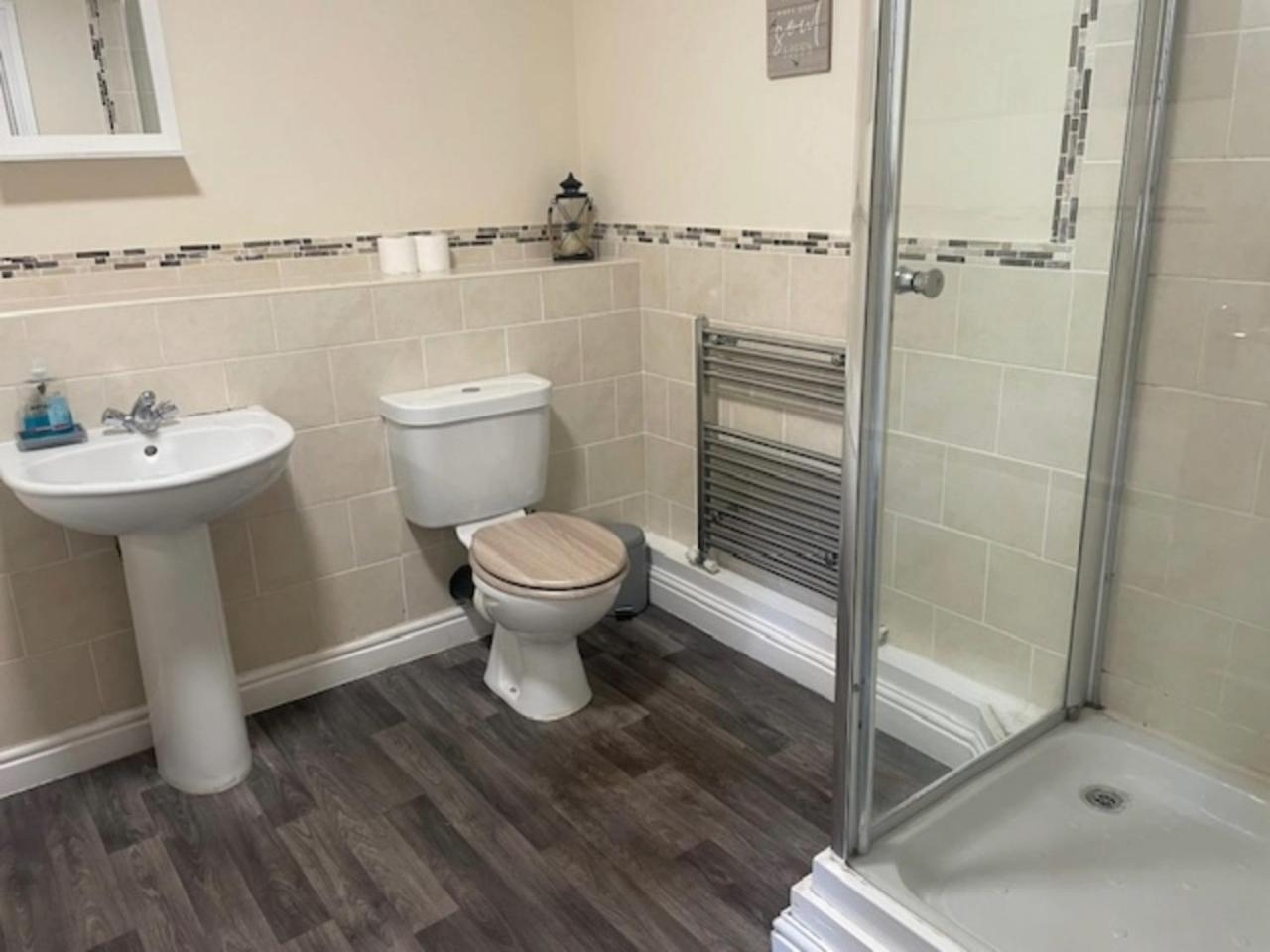St Annes Apartment 4 - Sleeps 6 - Free Parking לית'ם סנט אנס מראה חיצוני תמונה